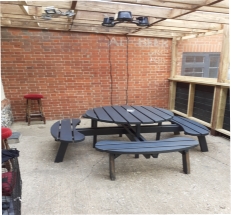 Smoking area